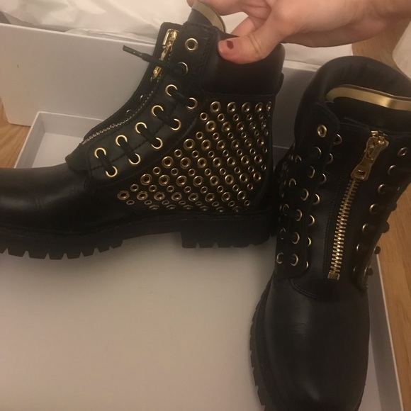 *SOLD SOLD* Authentic Balmain Combat Boots - Picture 6 of 8
